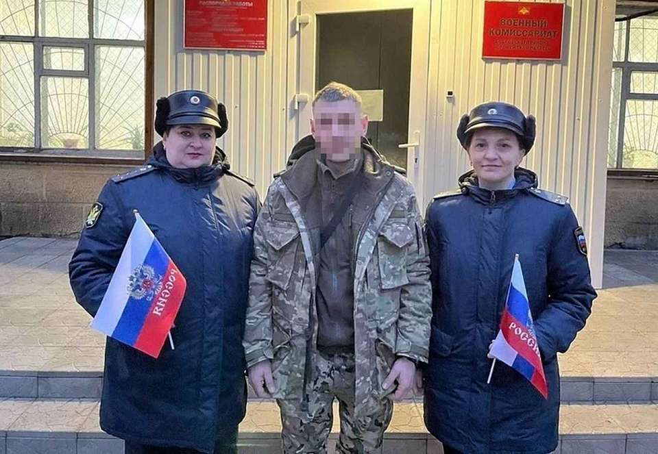 Отработав в ФССП 11 лет, воронежский пристав отправился в зону спецоперации