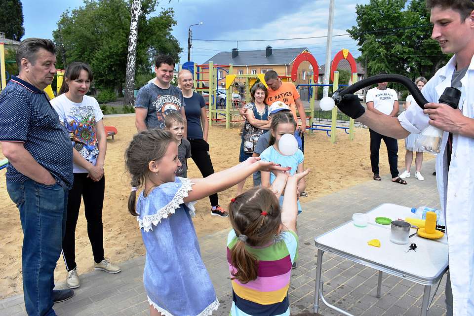 В Ленинском районе выходные посвятили детям
