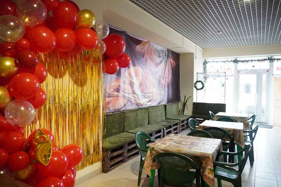 В Воронеже открылась благотворительная столовая для одиноких пенсионеров и инвалидов