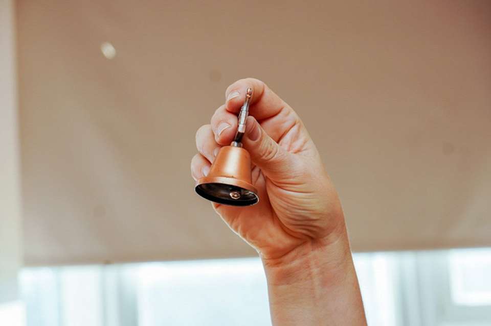 Последние звонки прошли в школах Воронежа