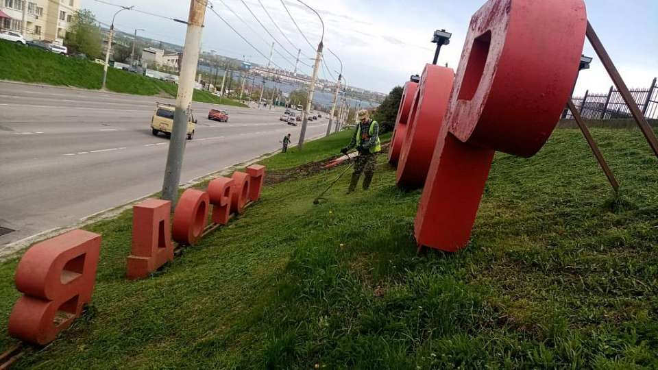 В Ленинском районе уделяют повышенное внимание озелененным территориям