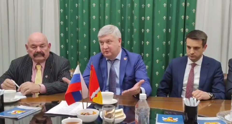Кандидатуру на пост президента воронежского землячества выдвинул губернатор Александр Гусев