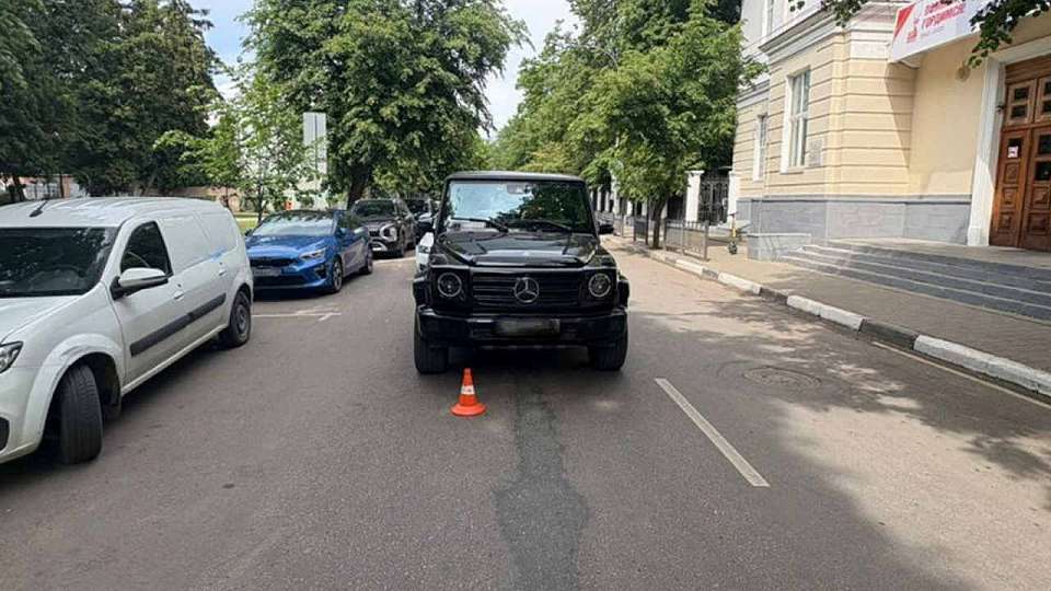 В центре Воронежа «Гелендваген» сбил 8-летнюю девочку