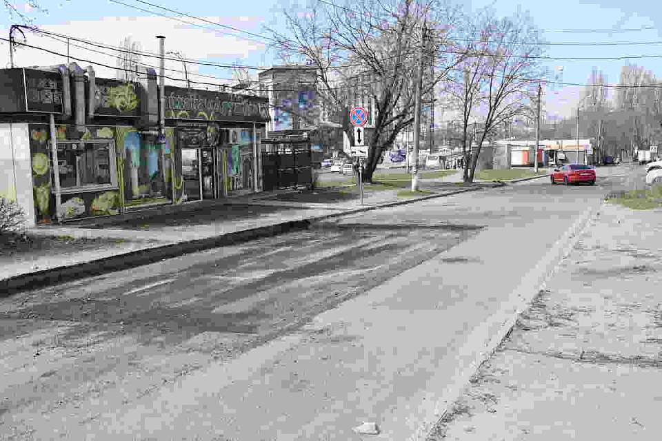 В Железнодорожном районе начались работы по восстановлению дорог большими «картами»