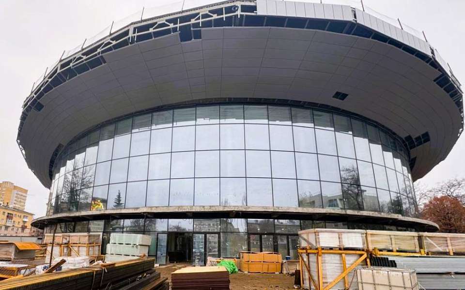 Яркую архитектурную подсветку установят на фасаде Воронежского цирка  