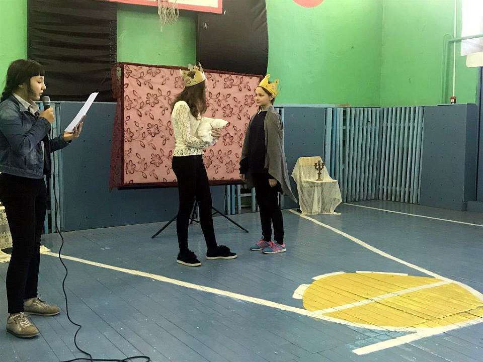 В Ленинском районе прошел конкурс творчества и поэзии