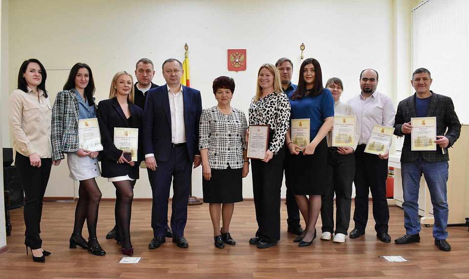 В Ленинском районе подвели итоги работы общественной приемной губернатора Воронежской области в 2024 году