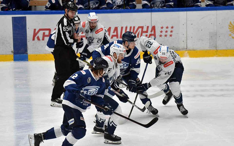Хоккеисты «Бурана» и «Динамо» снова сыграют в Воронеже