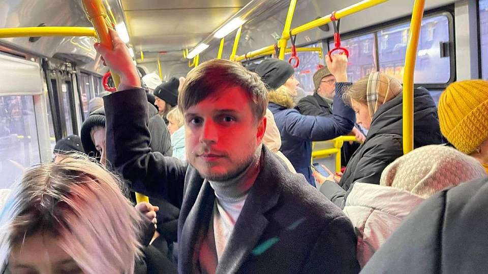 Депутат Госдумы покатался по Воронежу в тесной маршрутке и предложил привлечь искусственный интеллект для решения проблем