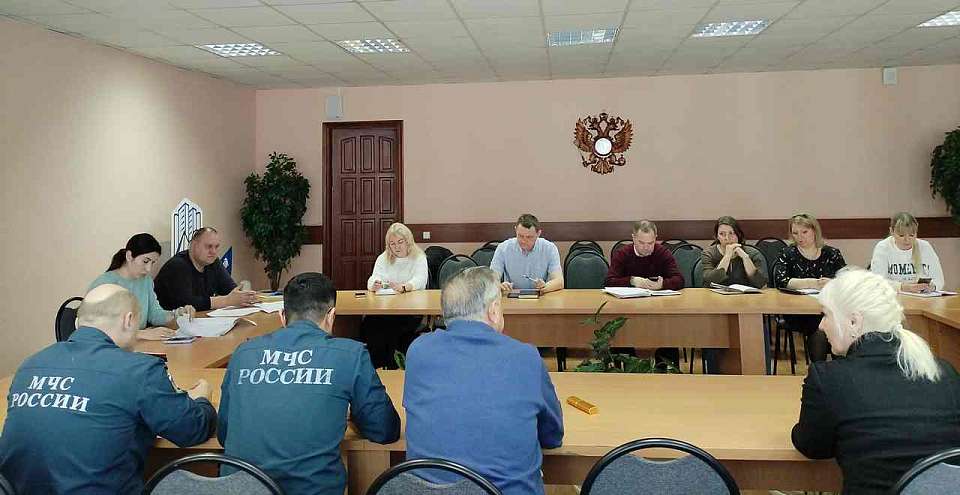 В Коминтерновском районе обсудили противопожарную безопасность в весенне–летний период