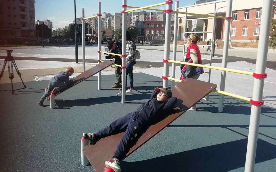 Завершено благоустройство территории, прилегающей к КДЦ «Северный» в Воронеже 