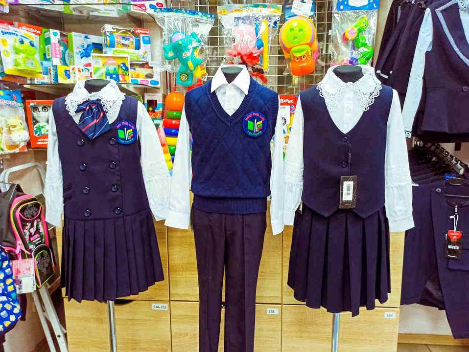 В какую сумму для родителей обойдется школьная форма в Воронеже?