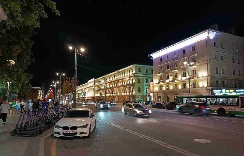 О громких звуках в небе во время действия угрозы атаки БПЛА рассказывают воронежцы