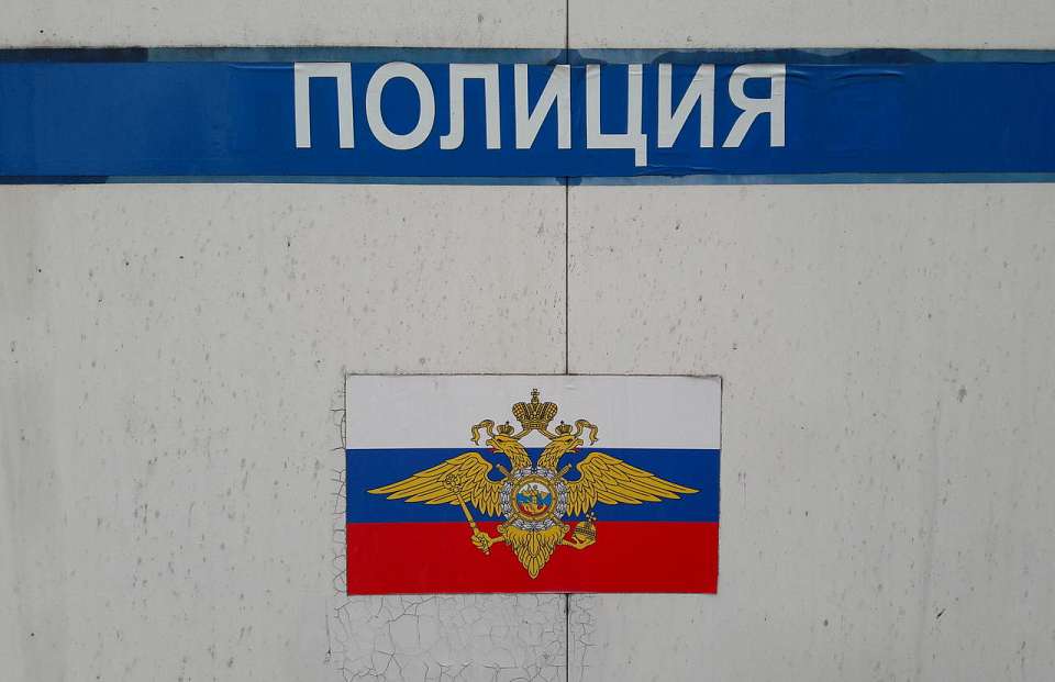 К потере крупной суммы денег привёл девушку под Воронежем интернет-роман