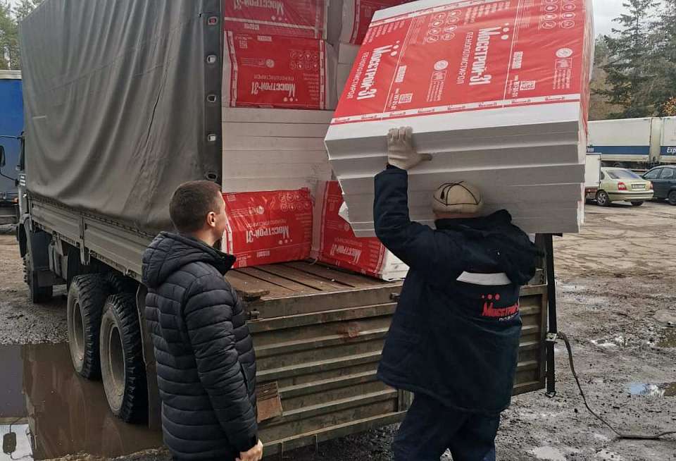 Из Железнодорожного района на фронт отправилась очередная партия гуманитарной помощи