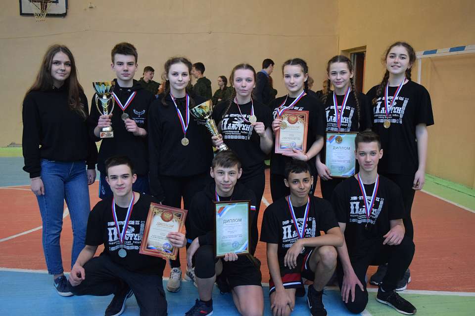               В Коминтерновском районе растят защитников Отечества