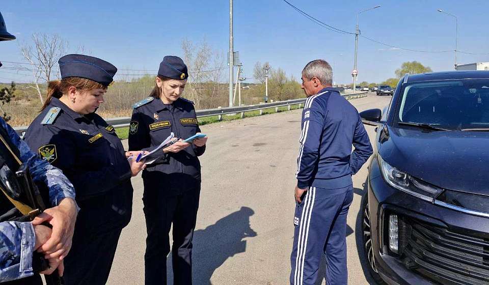 Под Воронежем были арестованы 3 автомобиля должников благодаря рейду «Паутина»