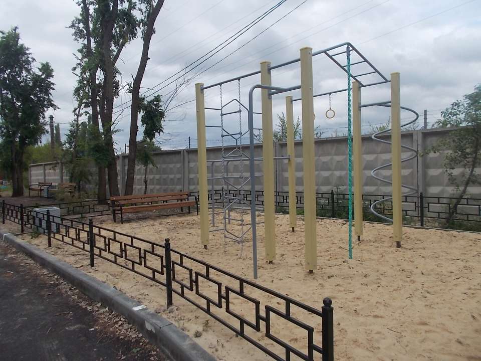 В Железнодорожном районе идет преображение дворовых территорий