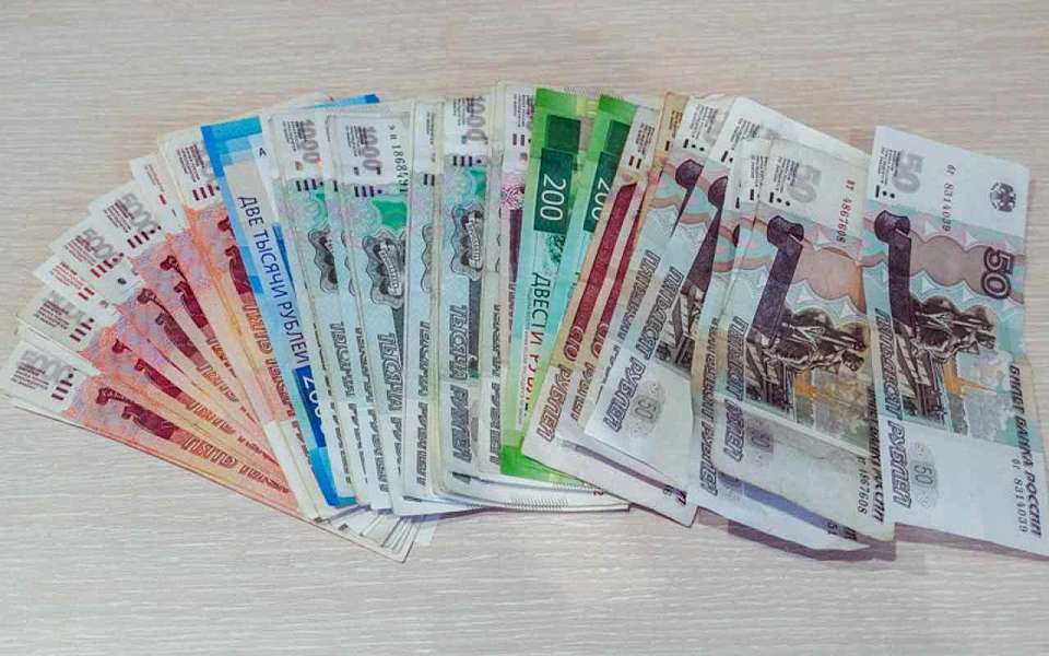 За взятки от студентов условный срок получила доцент воронежского вуза