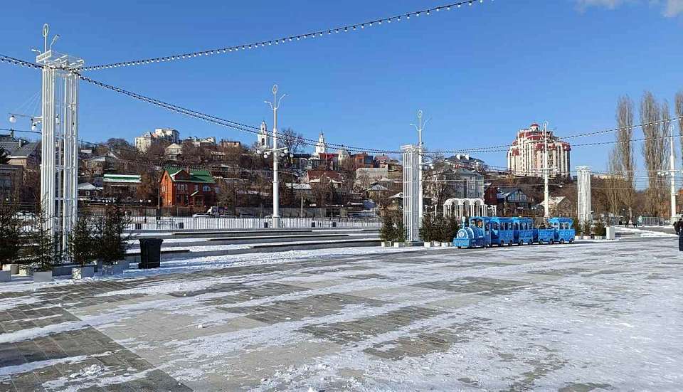 До Адмиралтейской площади в Воронеже запущен дополнительный автобус