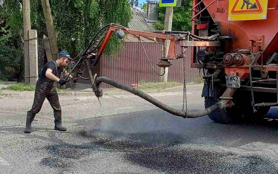 В Ленинском районе продолжают ремонт УДС
