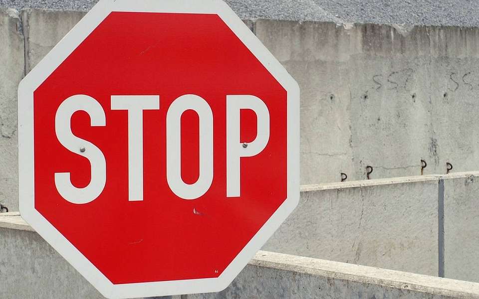 В Воронеже введен запрет на продажу энергетиков несовершеннолетним