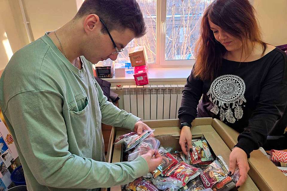 Воронежские бойцы получили новогодние подарки от сотрудников Росреестра