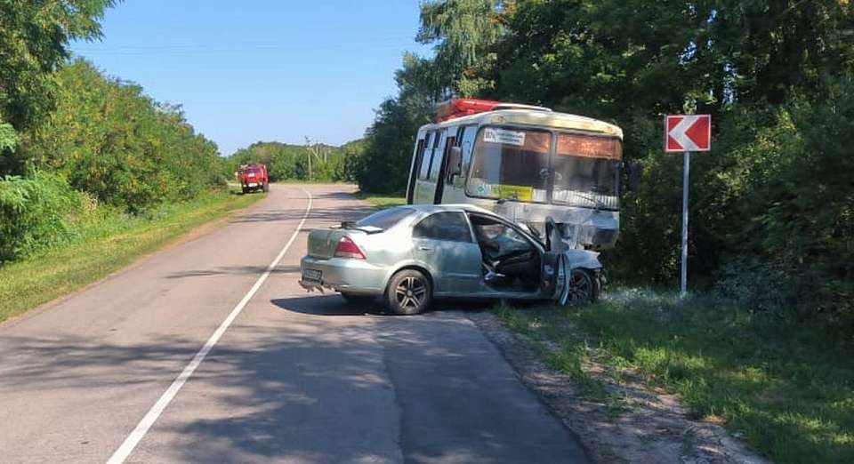 Следователи СК начали проверку по факту ДТП с автобусом в Воронежской области