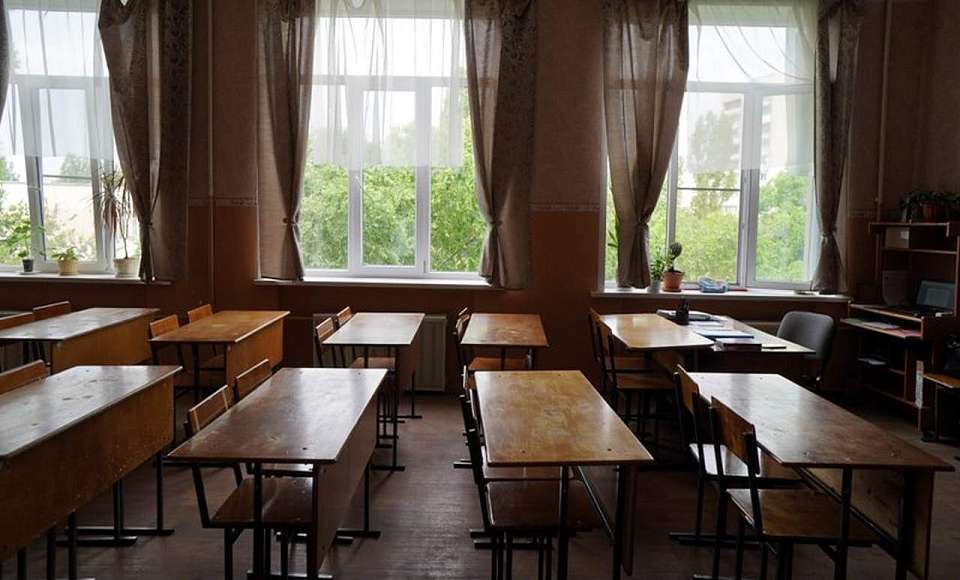 Избежала реального срока за 17 эпизодов мошенничества в Воронеже заслуженный учитель РФ