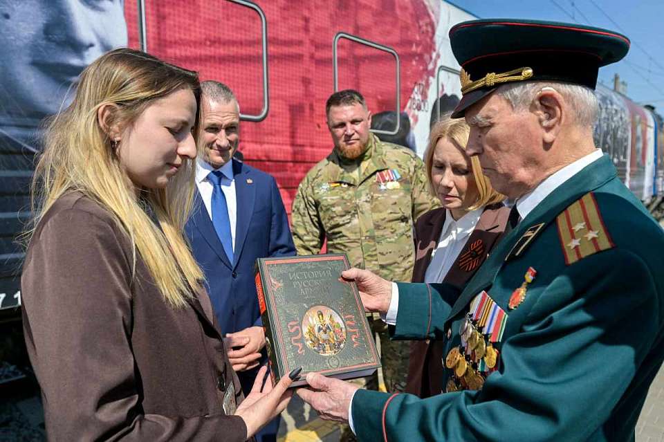 Передвижной музей «Поезд Победы» прибыл в Воронеж