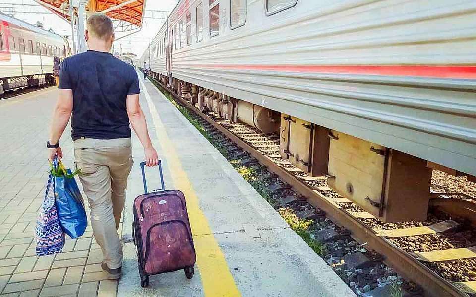 Два новых поезда в Крым запустят через Воронеж в конце мая