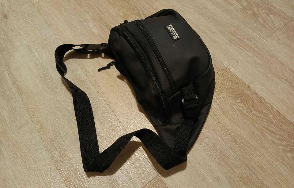 В ночном клубе в центре Воронежа парень исчез со 135 тысячами рублей в сумке нового друга