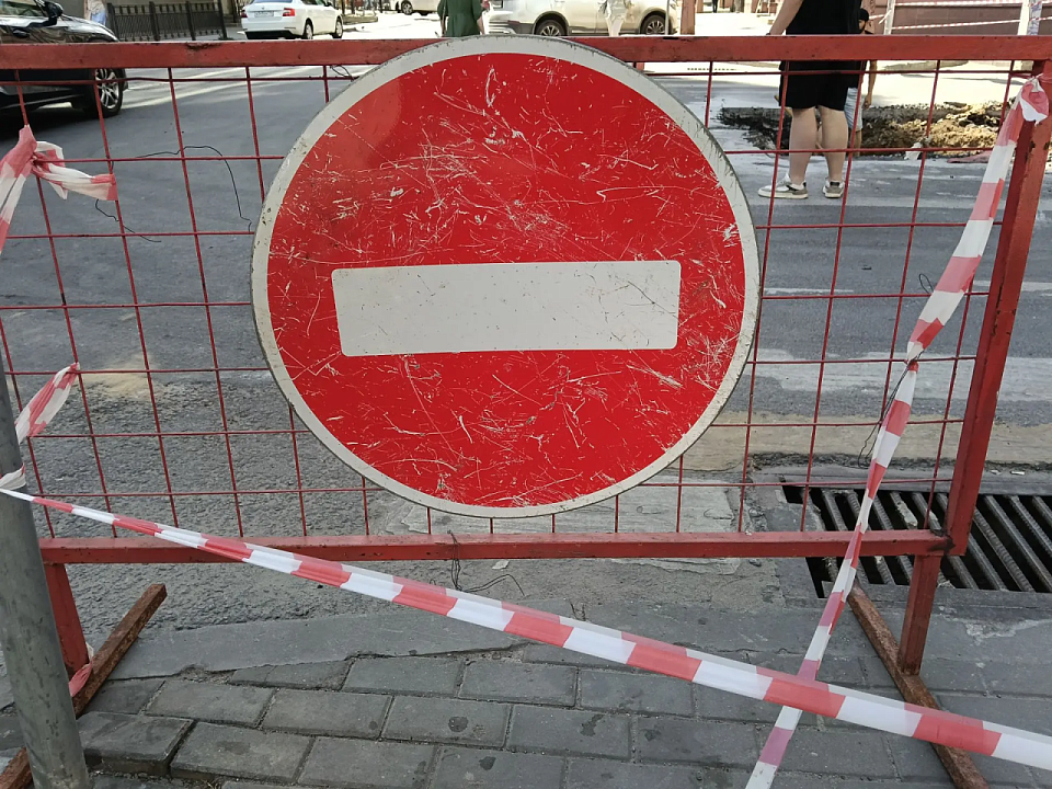 Воронежские коммунальщики завершили ремонт коллектора на улице Ворошилова