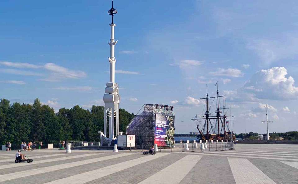 На Адмиралтейской площади пройдёт трансляция игры воронежского «Факела» с грозненским «Ахматом»