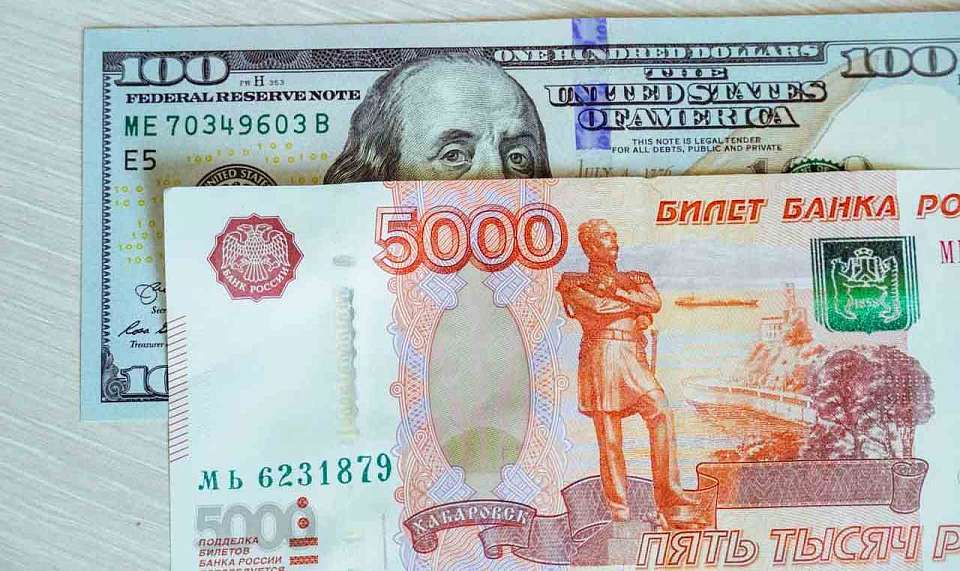 В ходу в Воронежской области находились фальшивые банкноты в 5000 и 1000 рублей