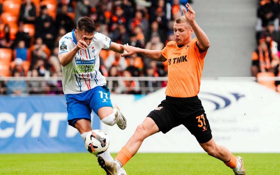 Футболисты воронежского «Факела» проиграли конкурентам из «Урала»