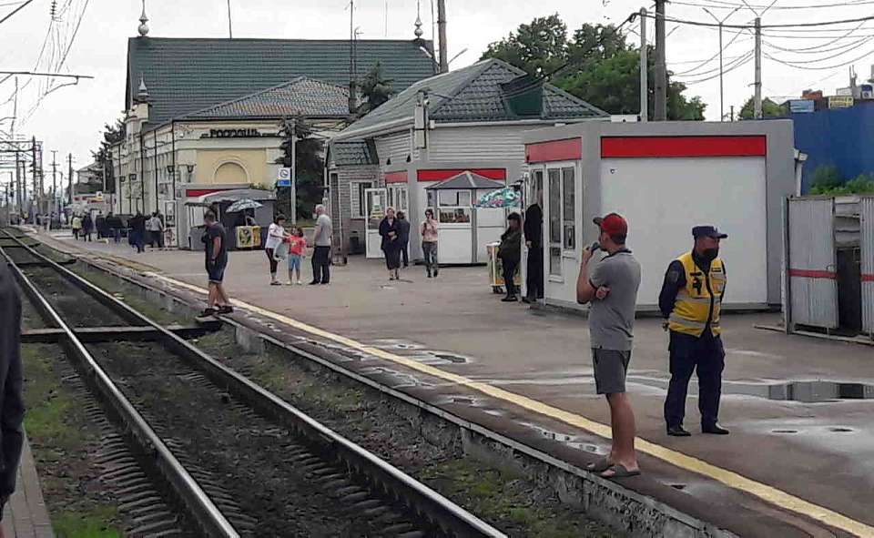 Дроны мчат к Воронежской области: под угрозой прямого удара - Россошанский район