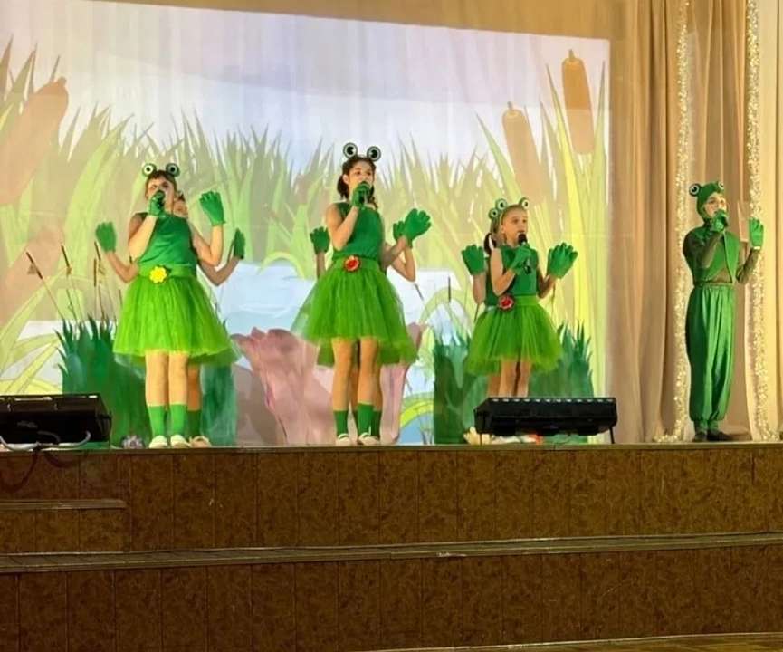 Актив партии «Единой России» Центрального района посетил Детский дом