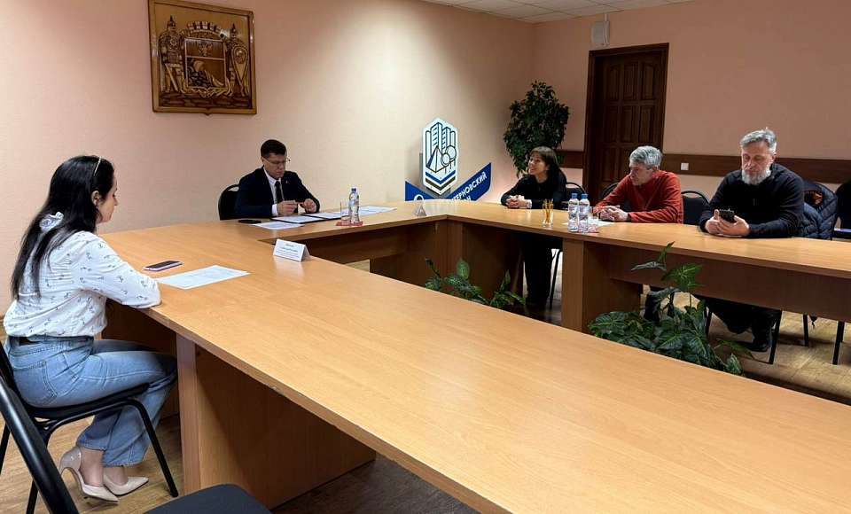 В Коминтерновском районе обсудили вопросы благоустройства