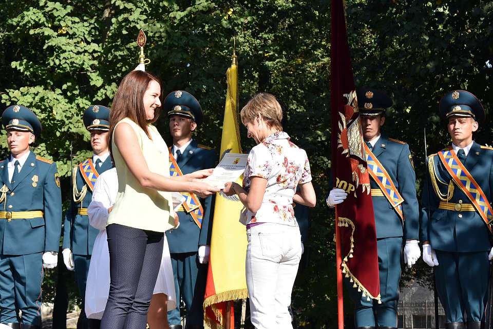 День Ленинского района отметили в парке им. А.Л. Дурова