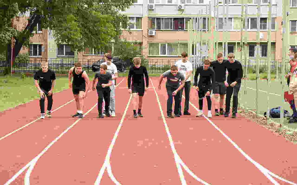 В Железнодорожном районе прошли соревнования среди молодежи допризывного возраста 