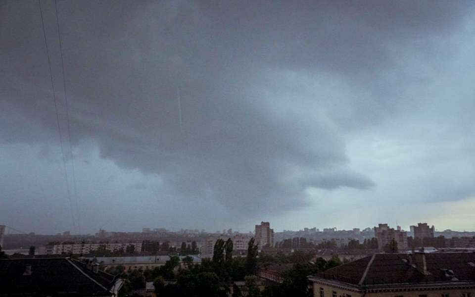 Предупреждение о грозе продлили на 23 мая для жителей Воронежа и области