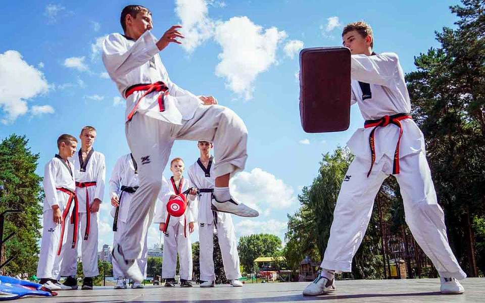 Регулярно занимаются спортом 24% воронежцев 