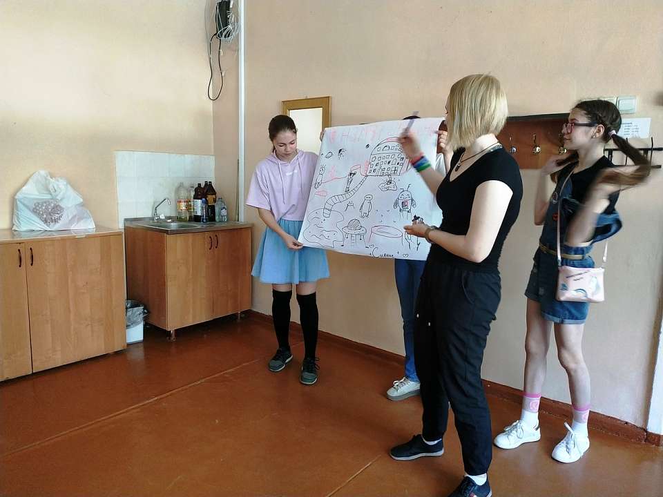 В Ленинском районе Воронежа школьники учредили университет