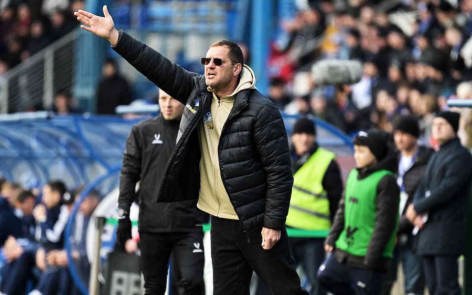 Тренер воронежского «Факела» Дмитрий Пятибратов: «Мы не должны были проигрывать»