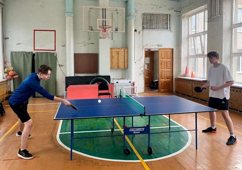 В Ленинском районе прошли соревнования по настольному теннису в рамках школьной спартакиады