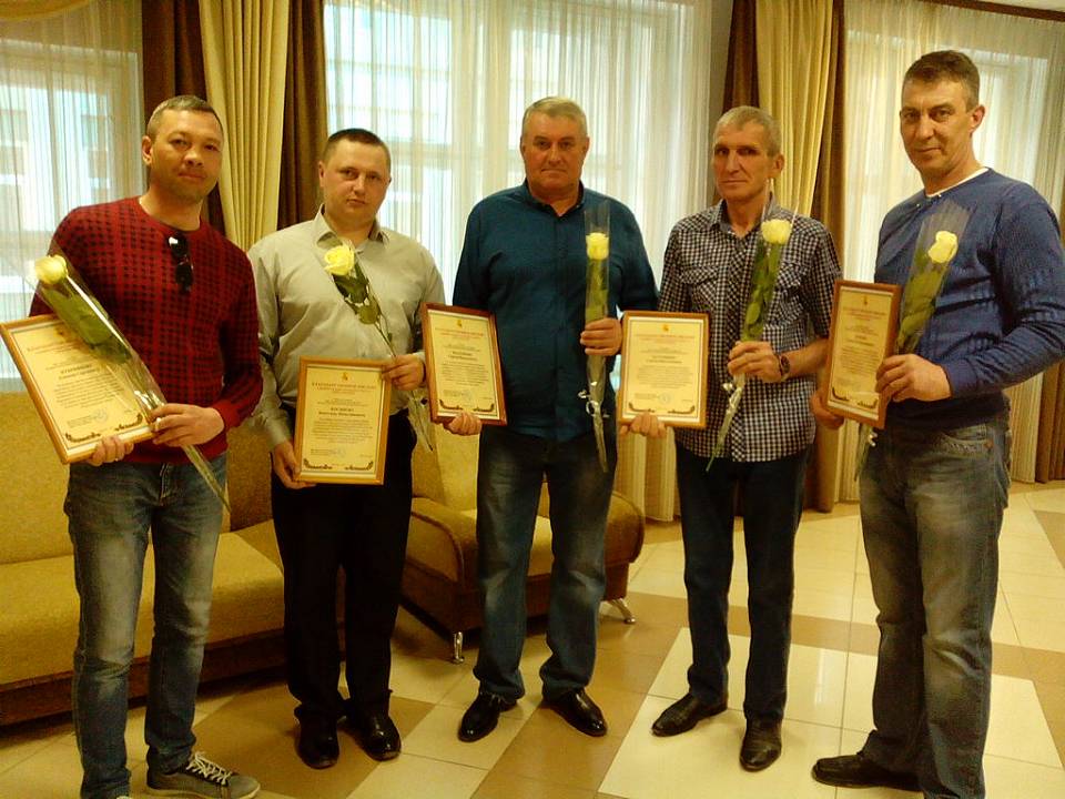 На улицу – в любую погоду: в Коминтерновском районе Воронежа чествовали сотрудников комбината благоустройства