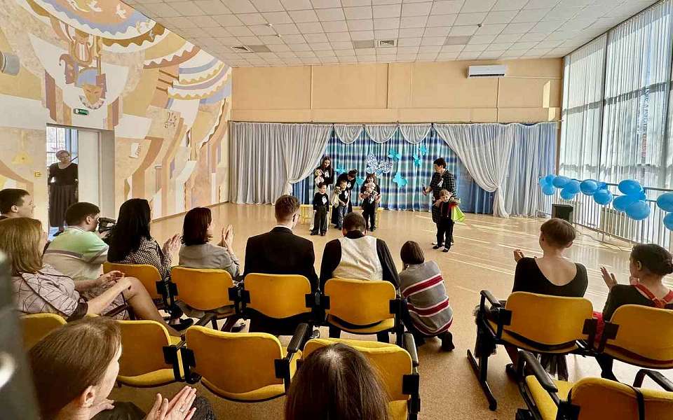 Концерт особенных детей прошел в воронежском центре «Парус надежды»