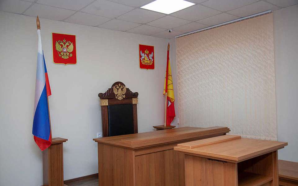 Коллегия удовлетворила отставку двух судей Железнодорожного райсуда Воронежа