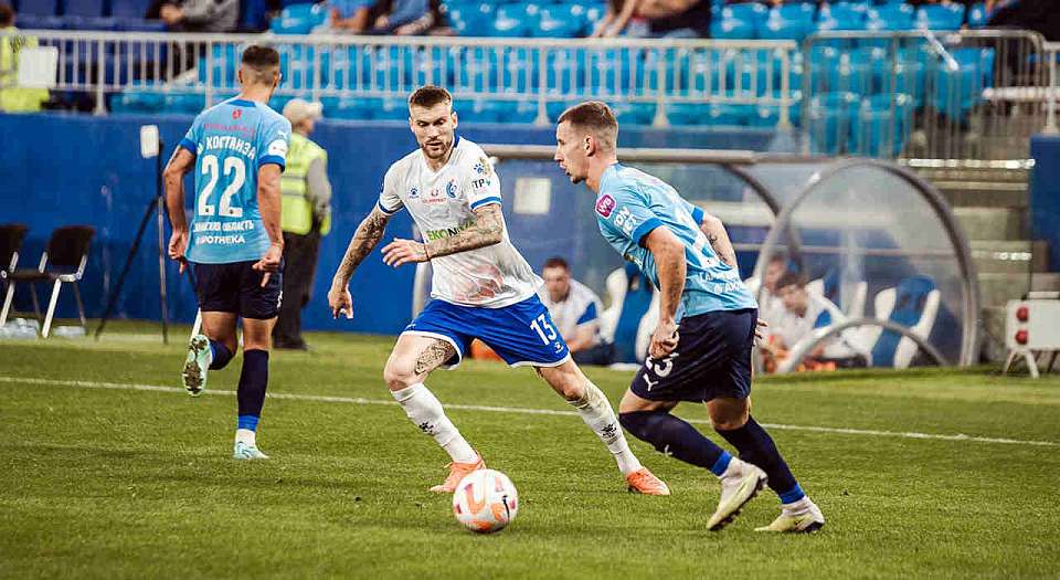 Футболисты воронежского «Факела» сразятся с волжскими гостями